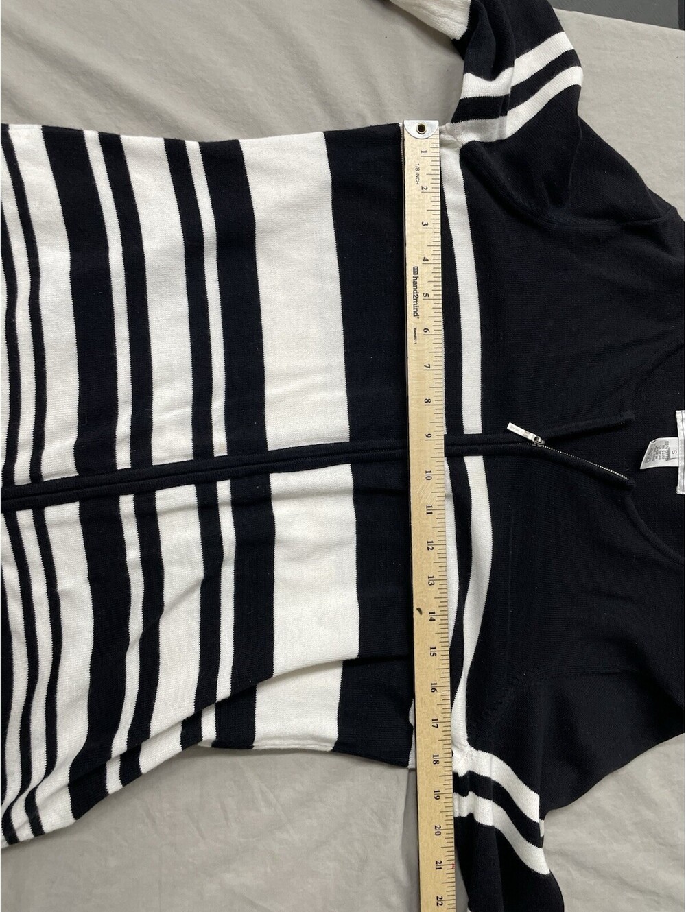 Vintage Jones Wear Zip Up Sweater Size Small - Picture 4 of 6